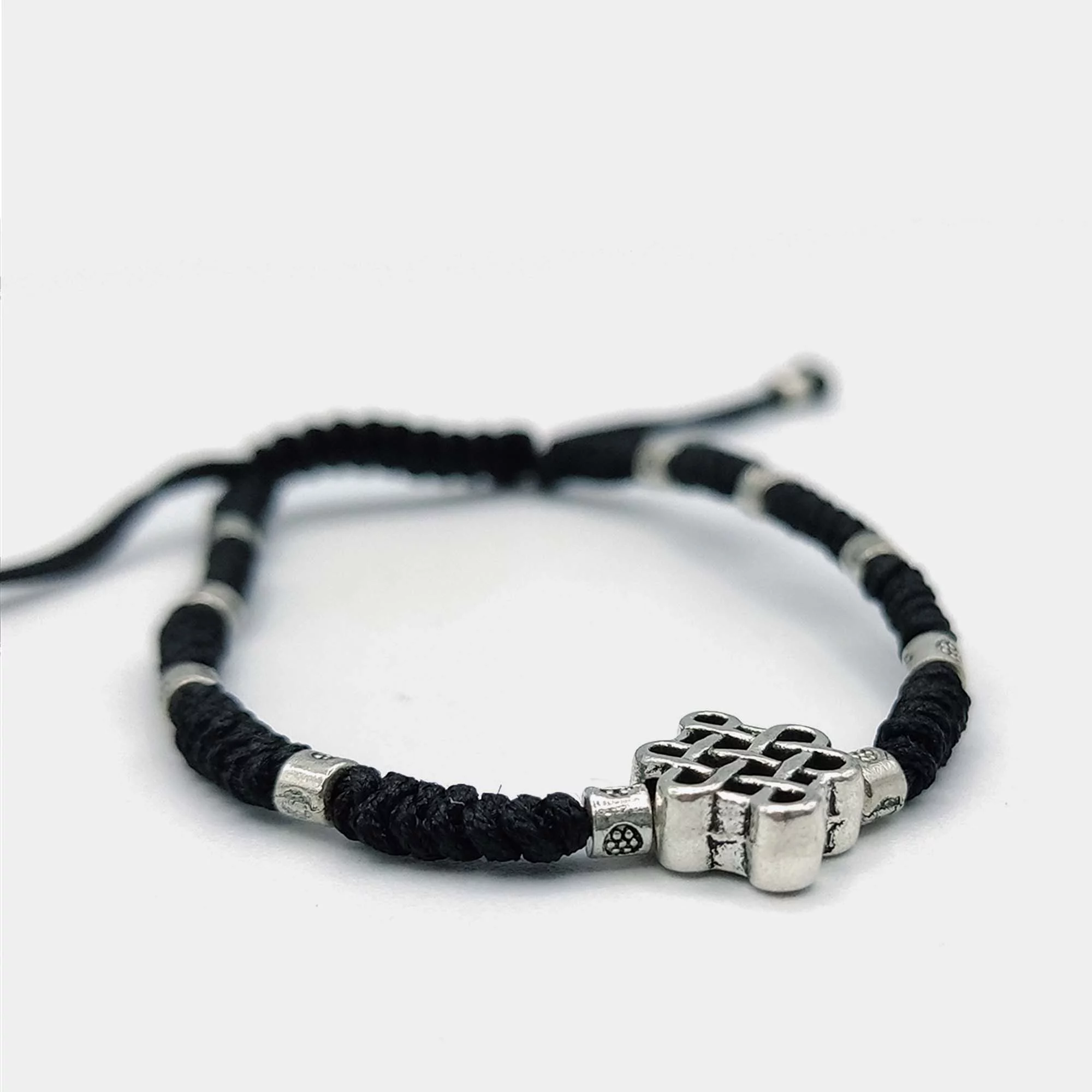 PU001 Pulseira com nos feitos a mao e no da interdependencia 3