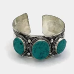 Pulseira de Metal Branco com Pedra Turquesa