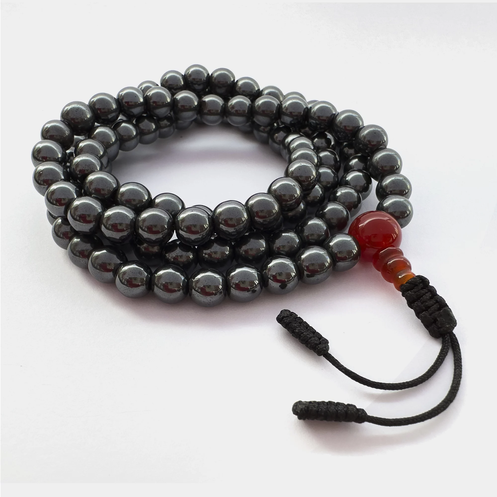 Mala de Meditação em Hematita Feito à Mão
